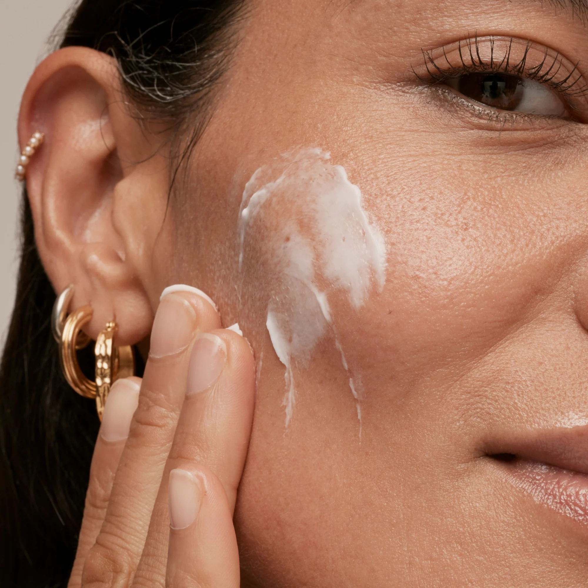 Simple Skincare Cleanser & Ceramide Moisturiser Duo - Image 8